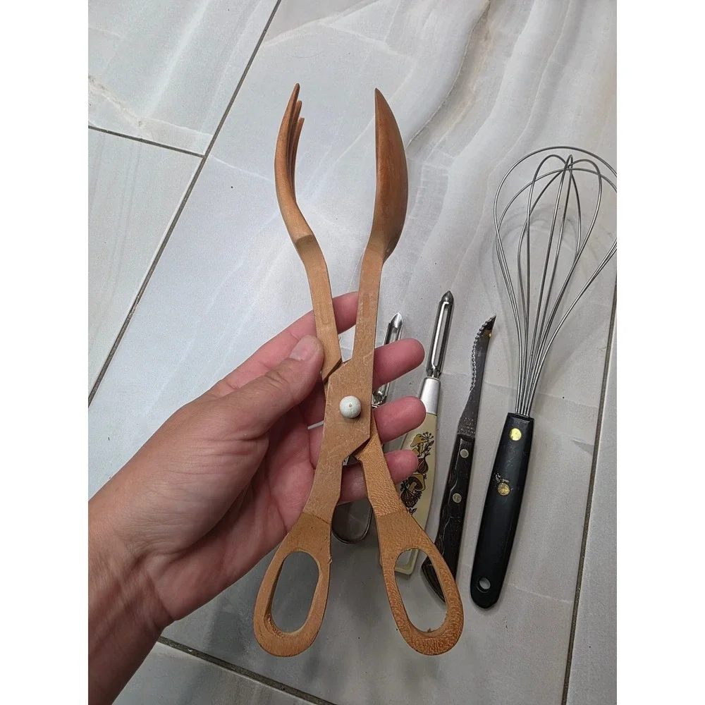 Vintage Kitchen Tool Lot Mushroom Peeler Wooden Salad Tongs Japan Pasta Serve A6